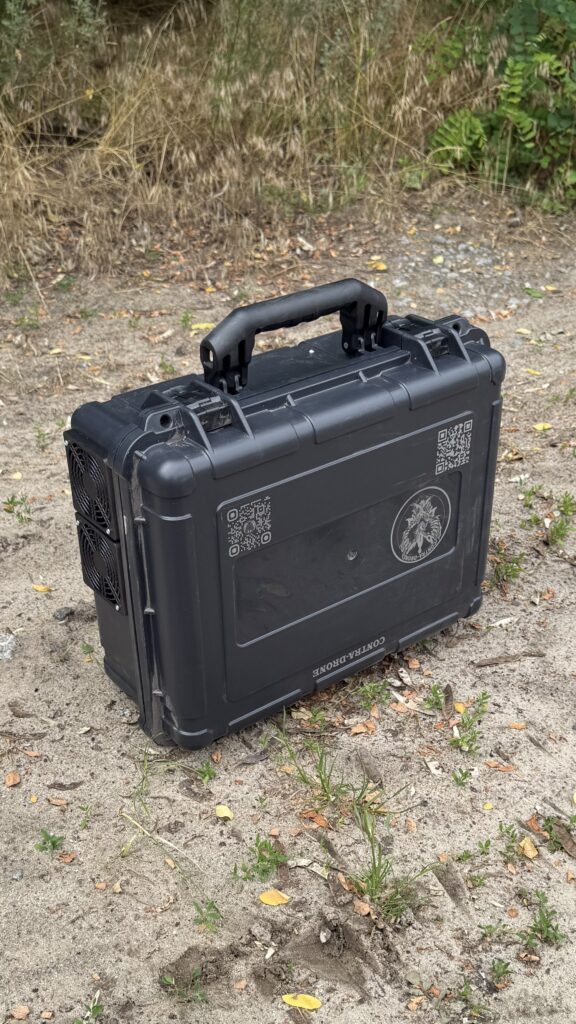РЕБ Contra-drone (Anti-drone 6) (400-500МГц, 700-1200МГц, 2390-2500МГц, 5725-5850МГц)