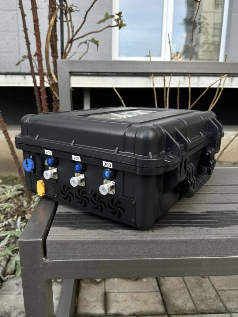 Contra-drone (Anti-drone 3 Ultra) (300-400МHz, 700-1020МHz)