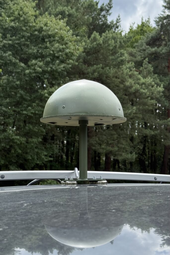 Protected antenna 1050