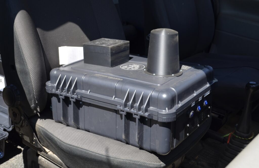 Contra-drone Boombox M (700-1020МHz, 2000-2500МHz)